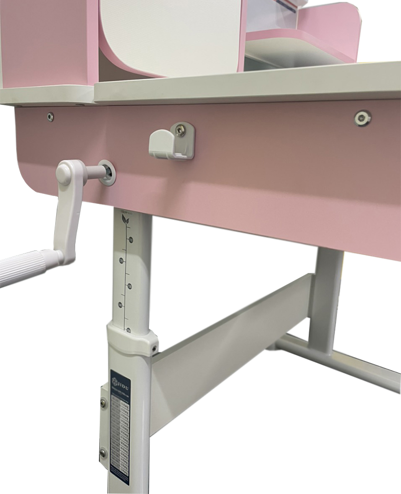 Tay quay nâng hạ nhẹ nhàng của bàn học thông minh M-1090