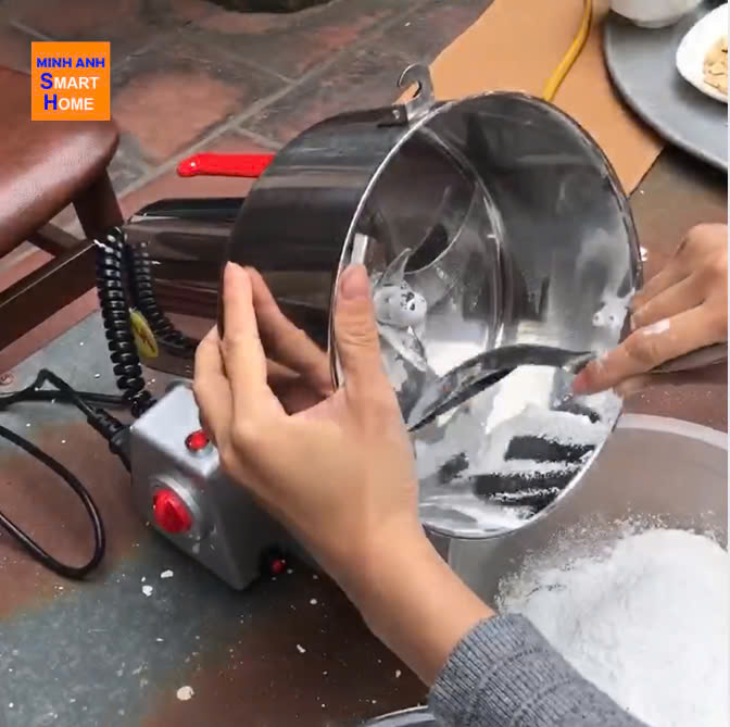 Máy xay bột khô 2500g
