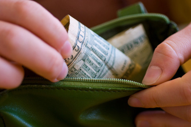 tốn tiền mua thớt mới