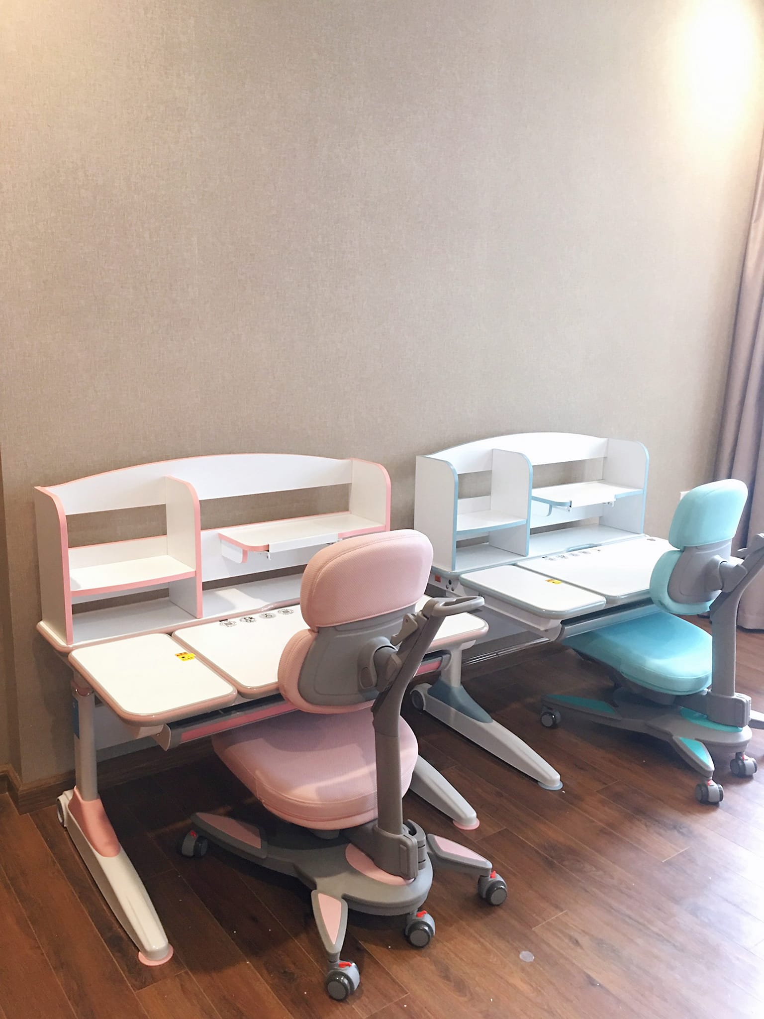 Bàn Học Chống Gù Chống Cận Cho Bé dài 100cm DRZ - 10001