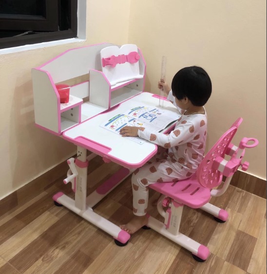Bộ Bàn Học Thông Minh Chống Gù Chống Cận Cho Bé BK-306