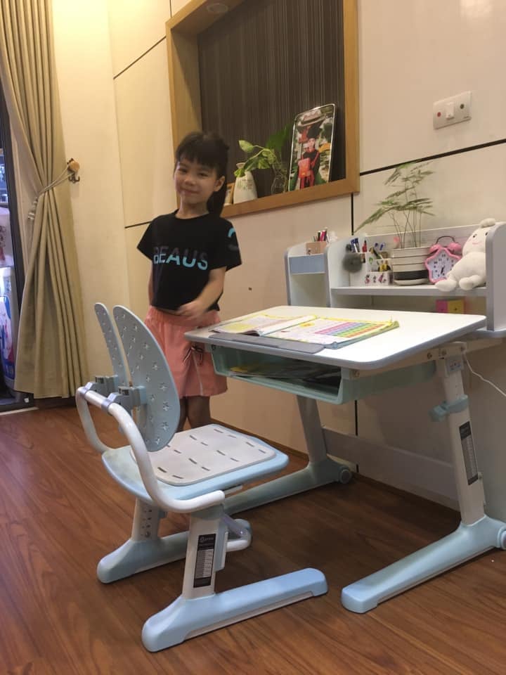 Bộ Bàn Ghế Chống Gù Chống Cận JD-5100 và ghế MC-159