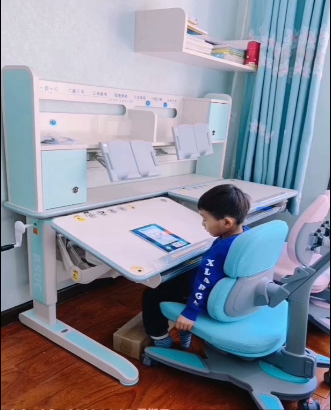 Bàn Học Đôi Cao Cấp Chống Gù Chống Cận - Nâng Hạ Thủy Lực DRZ-1411