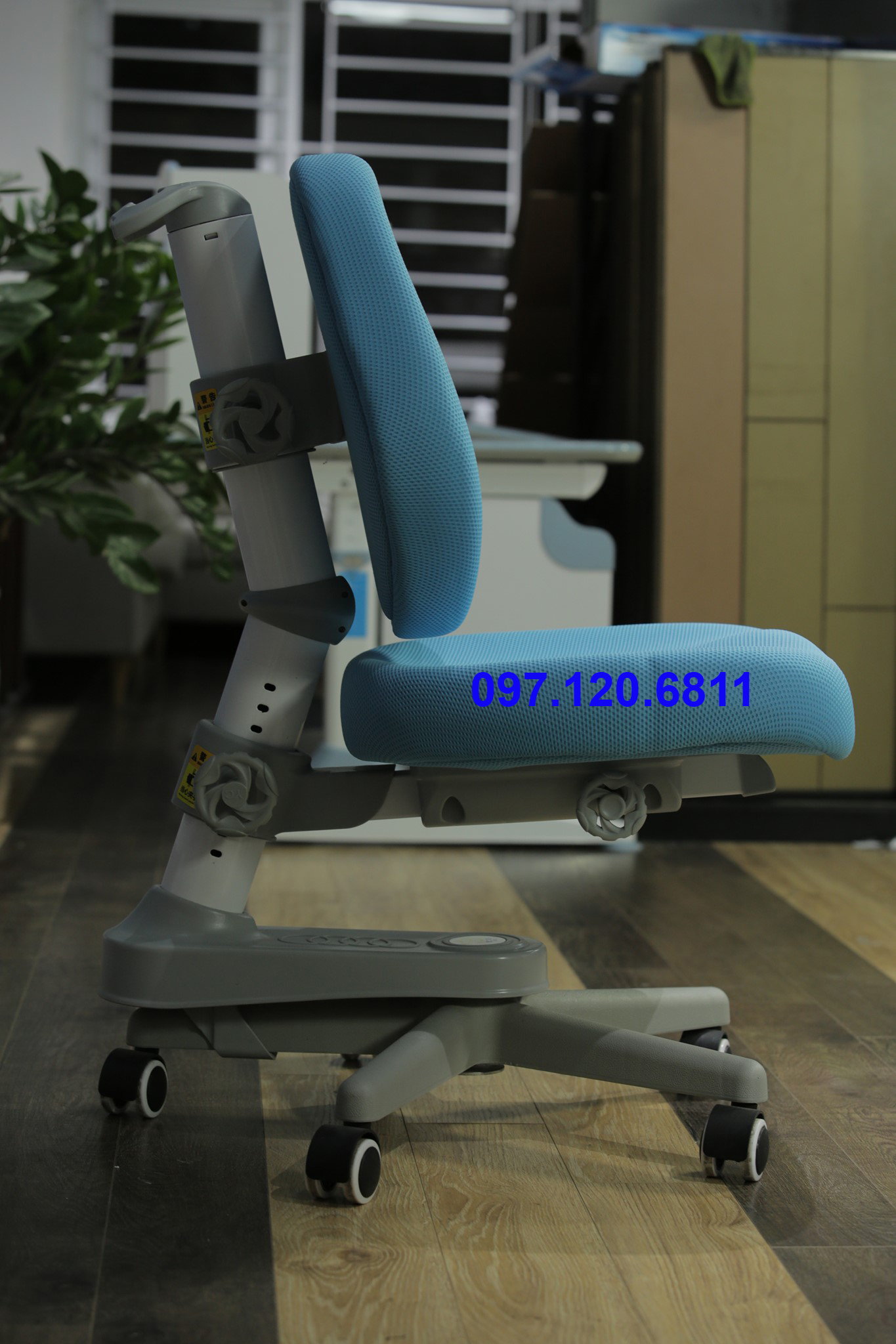 Ghế Chống Gù Cho Học Sinh DRY-502S