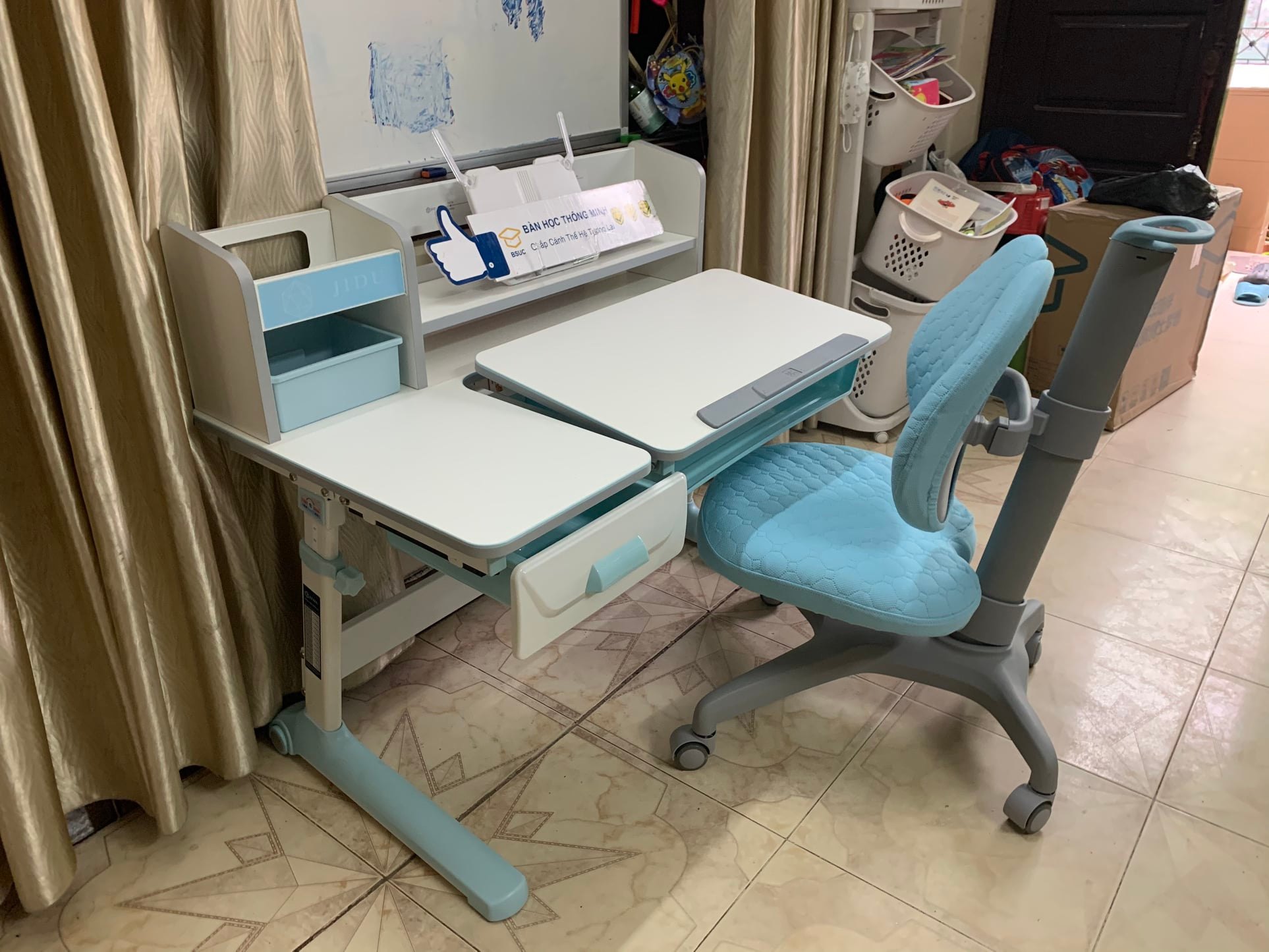 Ghế Chống Gù Cho Học Sinh DRY-808